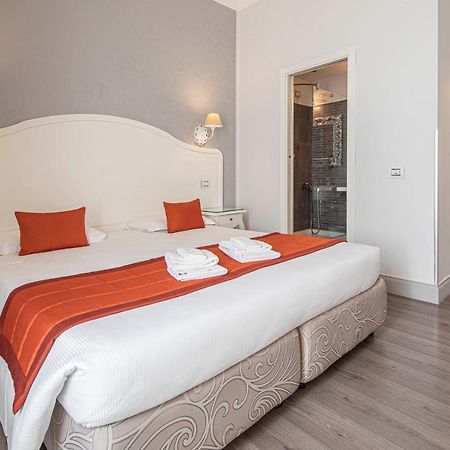 Residenza Castrense Bed & Breakfast Rome Exterior photo