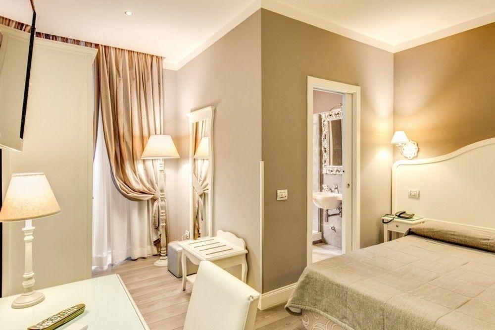 Residenza Castrense Bed & Breakfast Rome Exterior photo